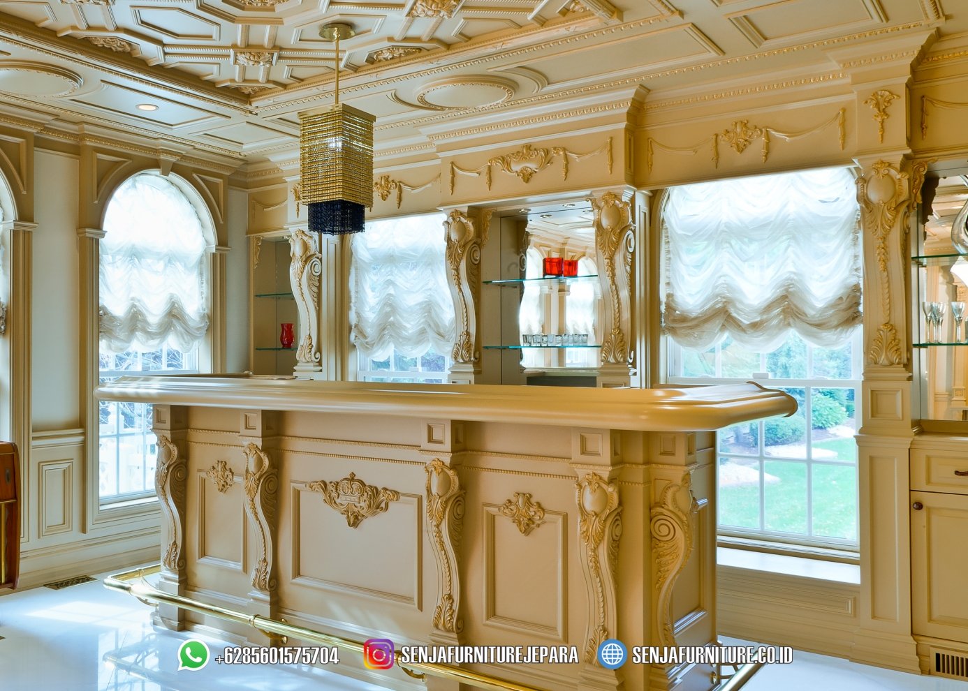 Ide Desain Meja Bar Klasik Bartender Kayu Solid Warna Duco Meja Bar Klasik, Meja Bar Mewah, Meja Bar Ukir, Meja Bar Klub, Meja Bar Kayu Solid, Meja Bar Restoran, Desain Meja Bar, Meja Bar Lounge, Interior Meja Bar