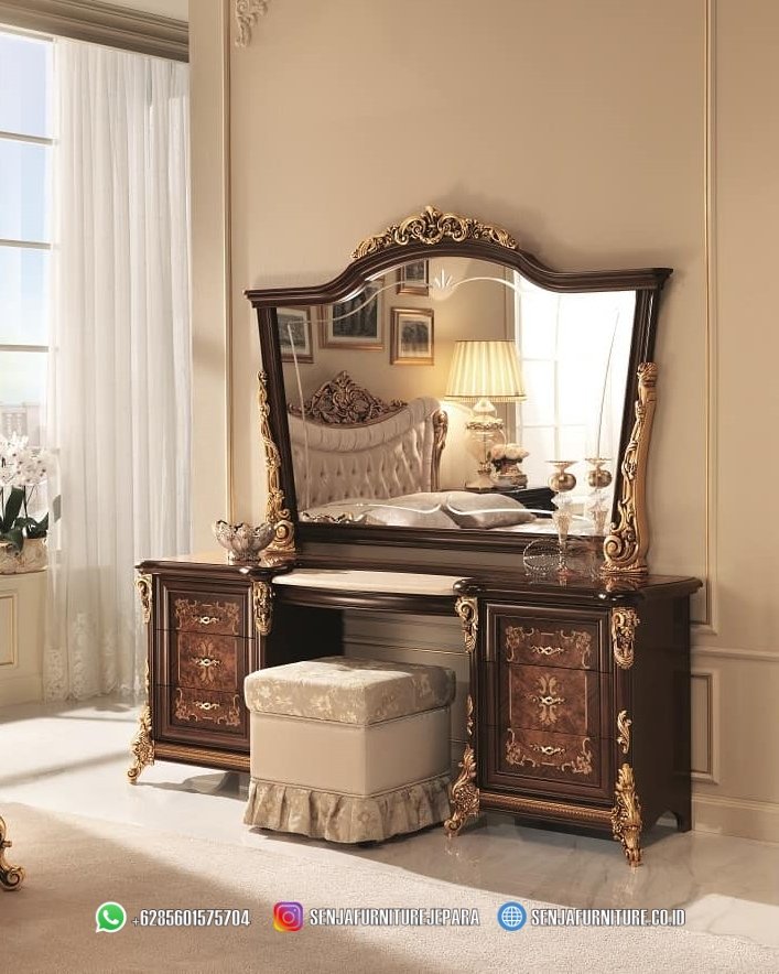 Inspirasi Meja Rias Klasik Kaca Minimalis Jati Gold Elegan Meja Rias Klasik, Meja Rias Mewah, Meja Rias Kayu Jati, Meja Rias Minimalis, Meja Rias Ukir Jepara, Meja Rias Modern, Meja Rias Putih, Meja Rias Gold, Meja Rias Terbaru, Meja Rias Cermin