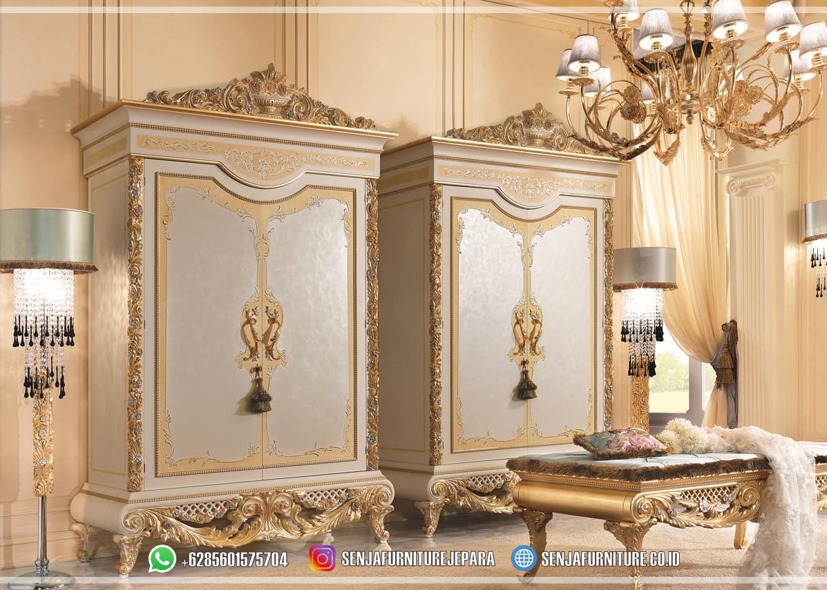 Ruang Lemari Pakaian Mewah Ukir Jepara Aesthetic Gold Lemari Pakaian Mewah, Lemari Pakaian Klasik, Lemari Pakaian Minimalis, Lemari Pakaian Jati, Lemari Klasik Eropa, Lemari Pakaian Jepara, Model Lemari Pakaian Klasik, Lemari Pakaian Ukir Jepara, Lemari Pakaian Mewah Kaca, Lemari Pakaian 4 Pintu, Lemari Pakaian 6 Pintu, Classic Wardrobe, Lemari Baju Mewah