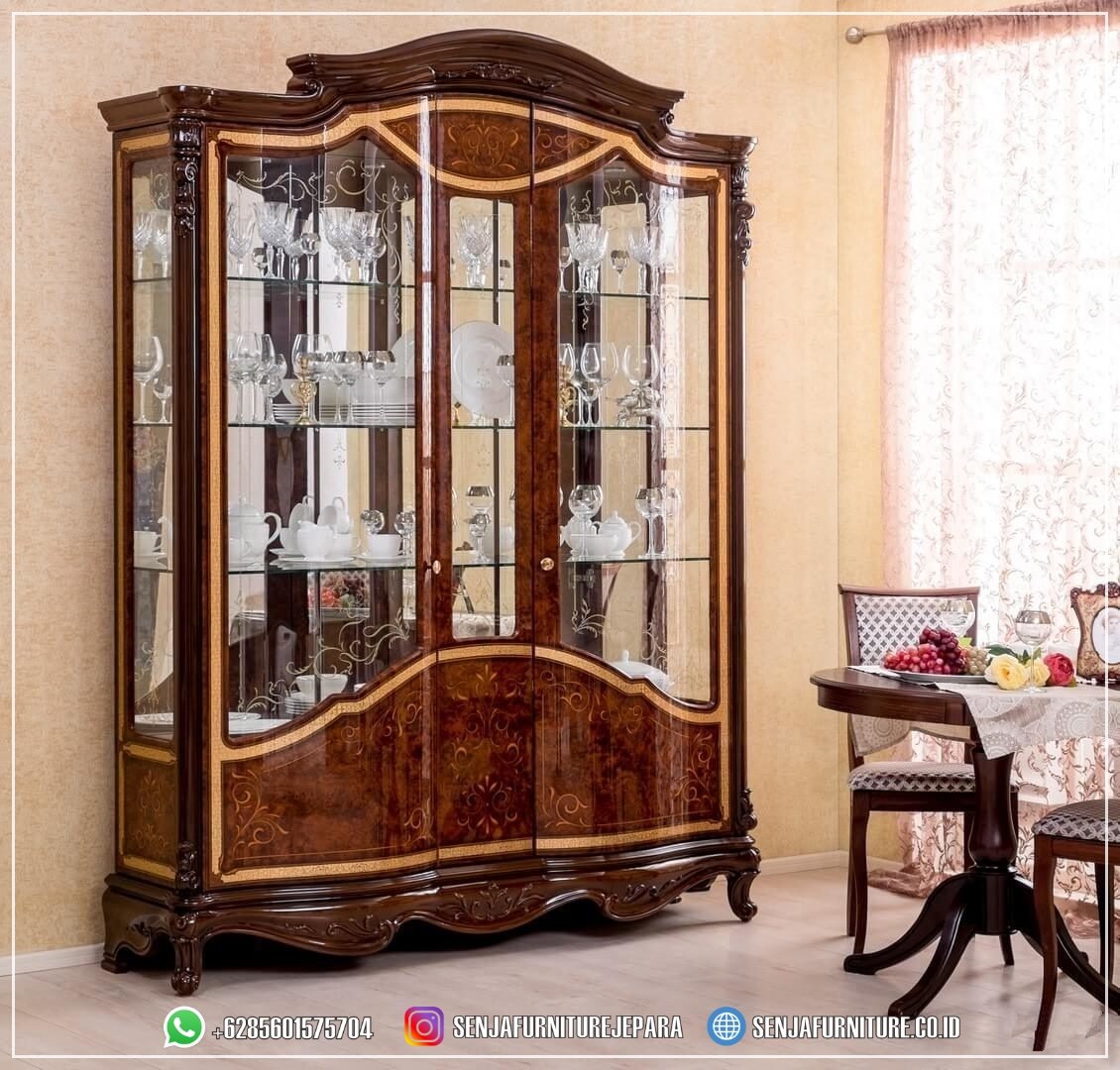 Produk Lemari Hias Kaca Davinci Klasik Crystal Veneer Jati Lemari Hias Kaca, Lemari Hias Mewah, Lemari Hias Klasik, Lemari Hias Ruang Tamu, Lemari Hias Minimalis, Lemari Hias Sudut, Lemari Hias TV, Lemari Hias Kayu Jati, Bufet Lemari Hias, Model Lemari Sudut, Lemari Hias Terbaru