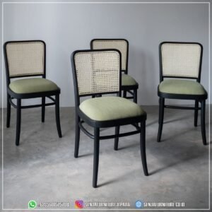 Kursi Cafe, Kursi Cafe Kayu, Kursi Cafe Jati, Kursi Kafe Outdoor, Kursi Cafe Besi, Kursi Cafe Minimalis, Kursi Cafe Rotan, Kursi Cafe Aesthetic, Meja Kursi Cafe, Kursi Cafe Jepara, Desain Kursi Cafe, Custom Kursi Cafe